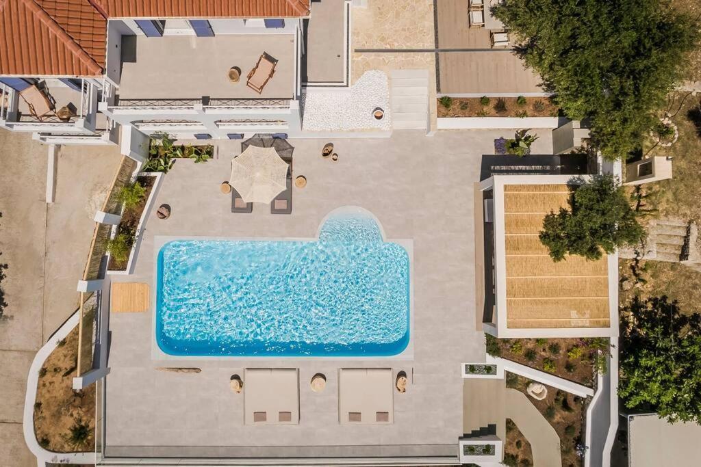 Lourdas White Villa Lourdata  Exterior foto